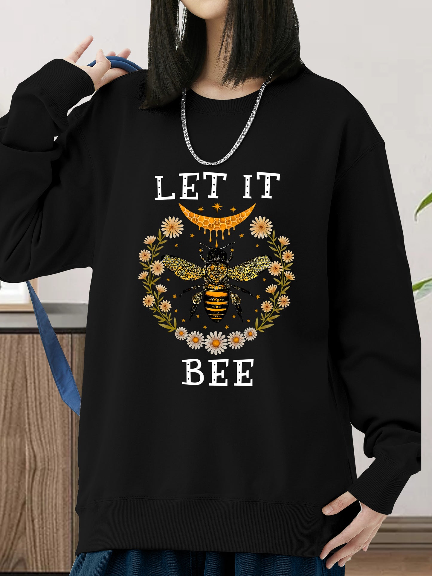 Bee & Floral Artistic Shirt - Relaxed Fit, Full Size